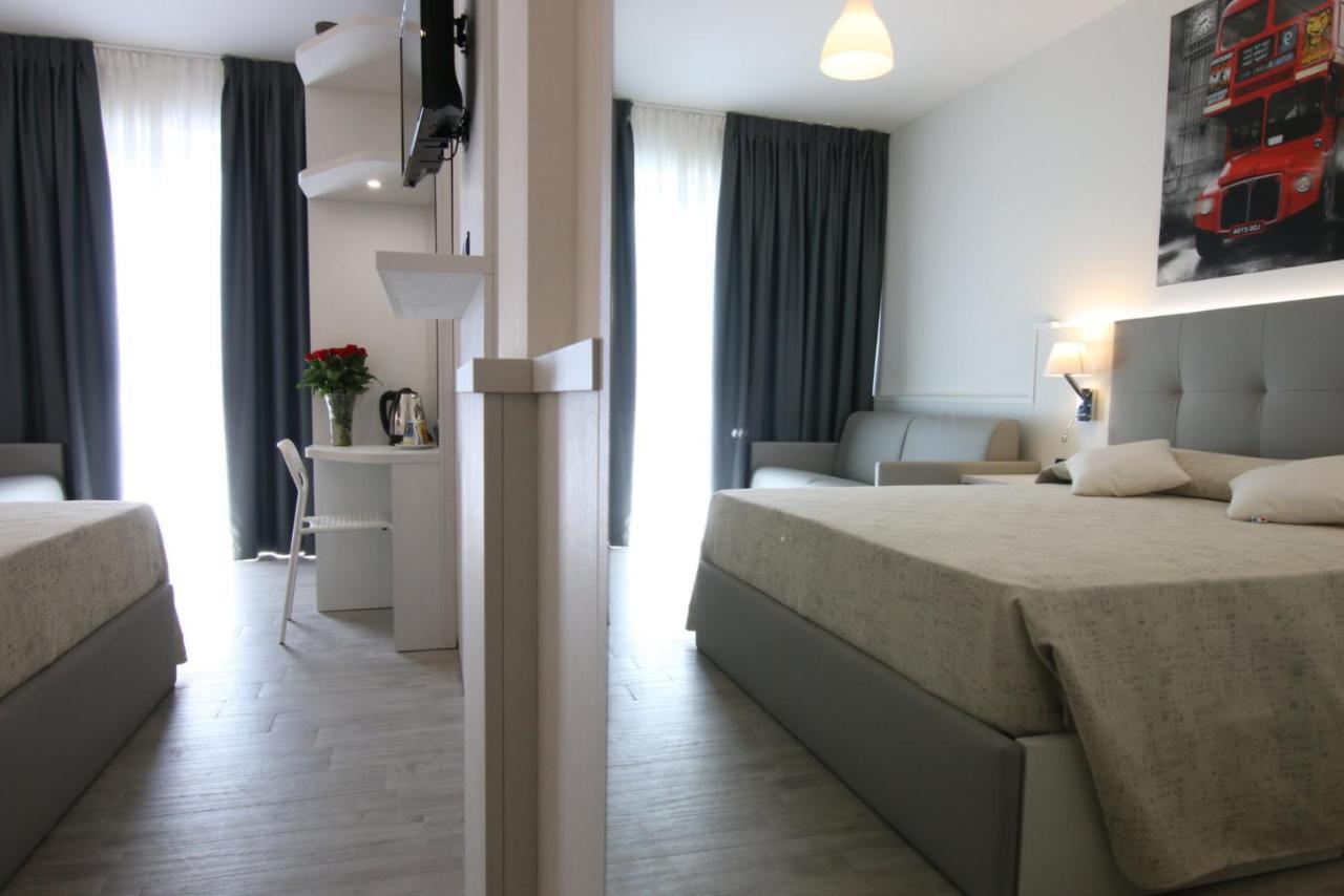 Eraclea Palace Hotel 4 Stelle S 에라클레아 마레 외부 사진