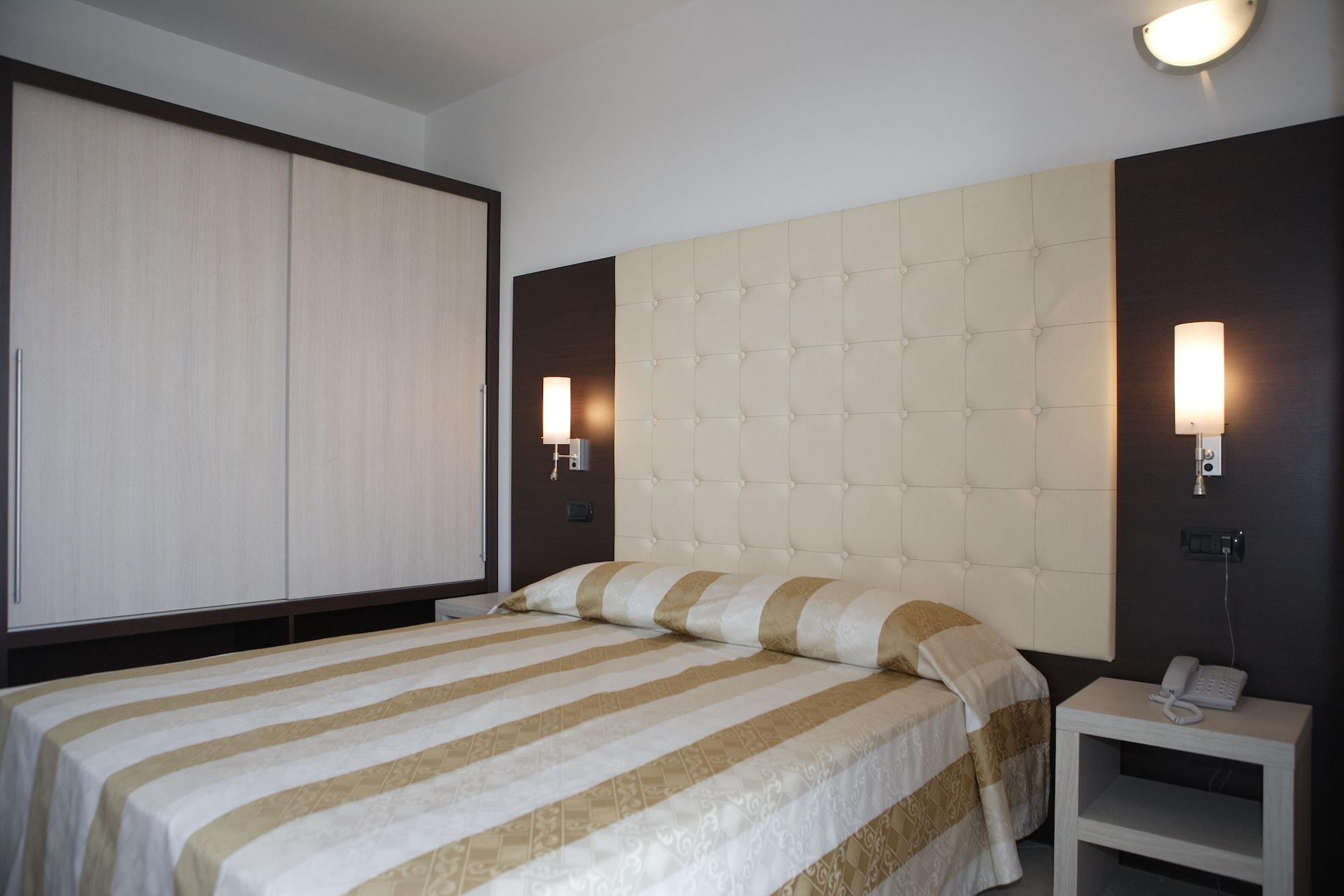Eraclea Palace Hotel 4 Stelle S 에라클레아 마레 외부 사진