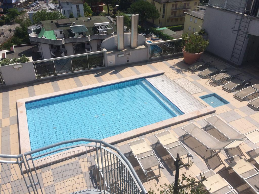 Eraclea Palace Hotel 4 Stelle S 에라클레아 마레 외부 사진